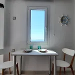 아파트 Haraki Beach *