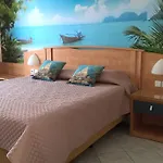 아파트 Haraki Beach *