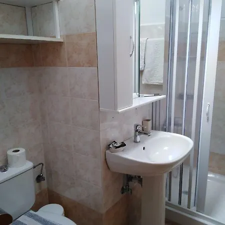 Haraki Beach Apartmán